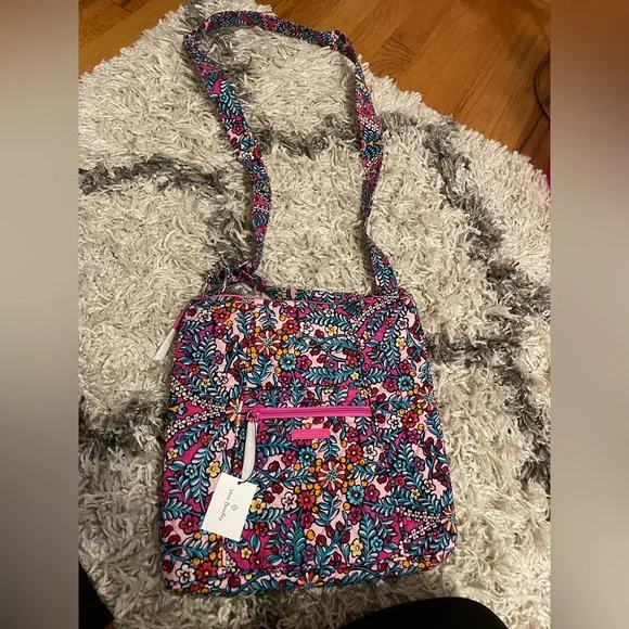 NWT Vera Bradley Crossbody - Picture 4 of 4